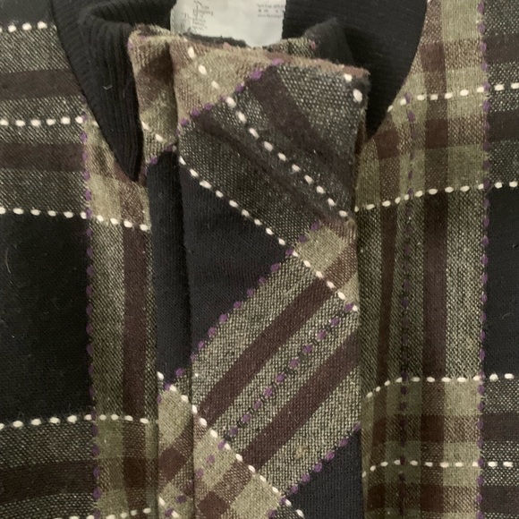 Size S Kensie Girl bomber jacket. Tweed plaid design, and quilted liner. - Picture 4 of 8